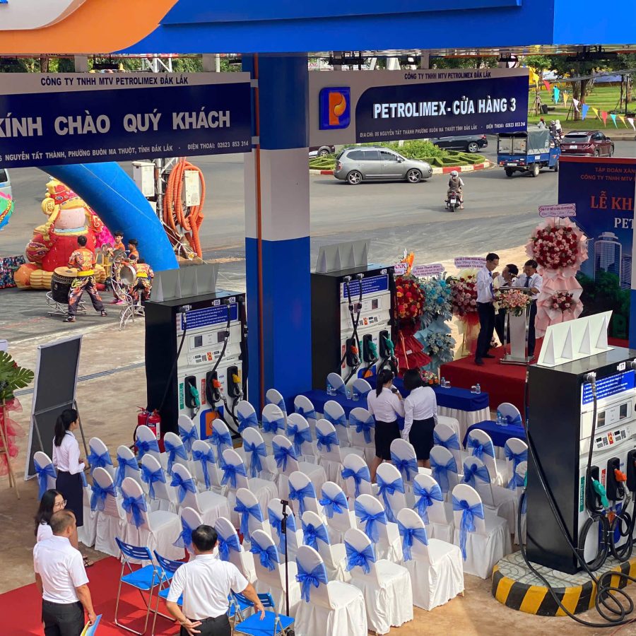 Cửa hàng xăng dầu Petrolimex